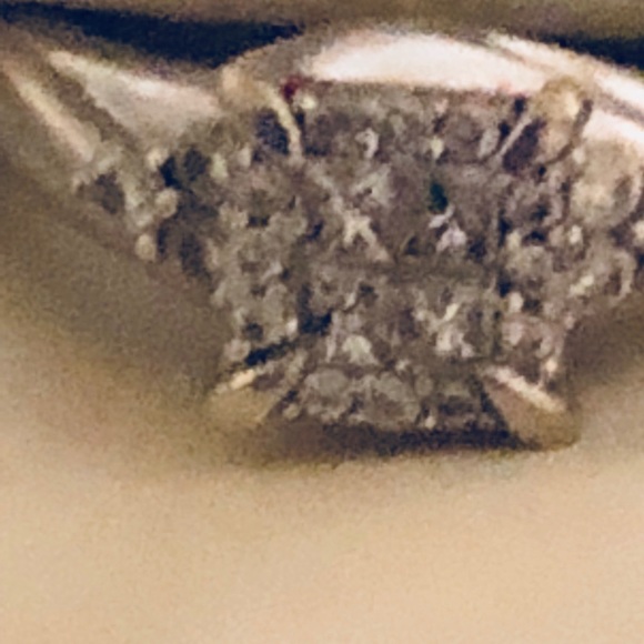 Ring - Picture 2 of 3